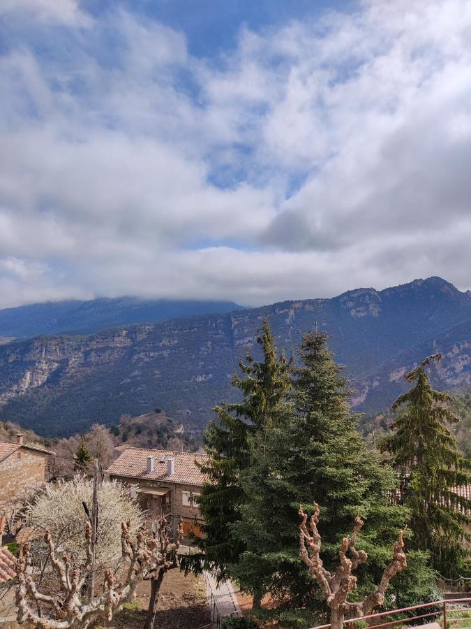 Sereno Rincon De Montana Sant Corneli Bagian luar foto