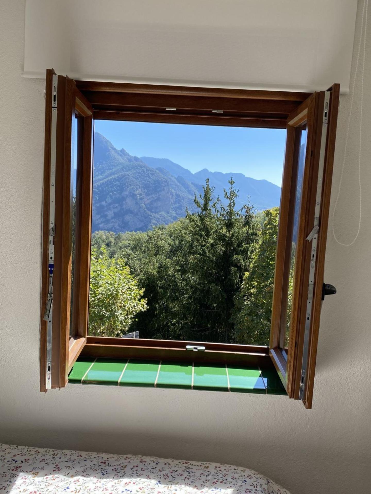 Sereno Rincon De Montana Sant Corneli Bagian luar foto